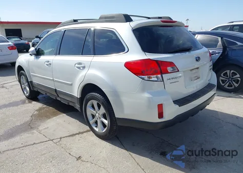 2013 Subaru Outback 2.5I Premium z USA, uszkodzony, nr VIN 4S4BRCBCXD3316450